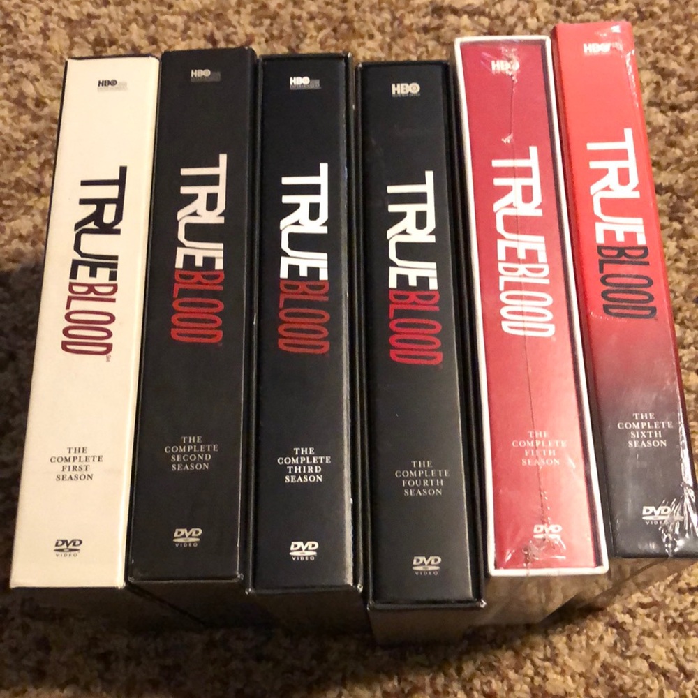 True blood DVD seasons 1-6
